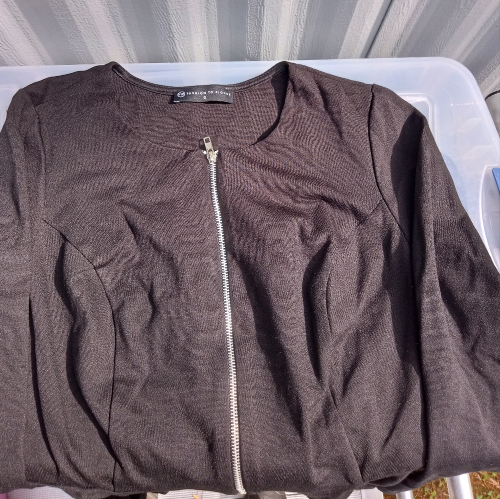 All purpose jacket - Picture 3 of 5